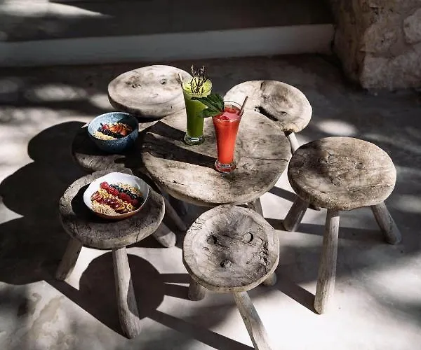 Nest Hotel