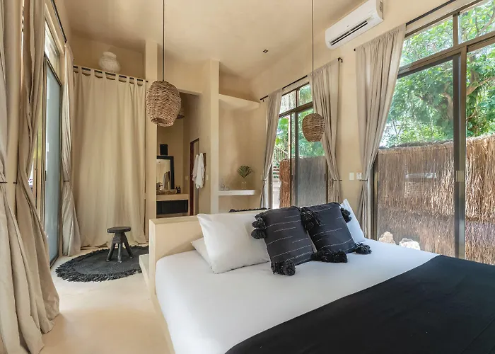 Nest 4* Tulum
